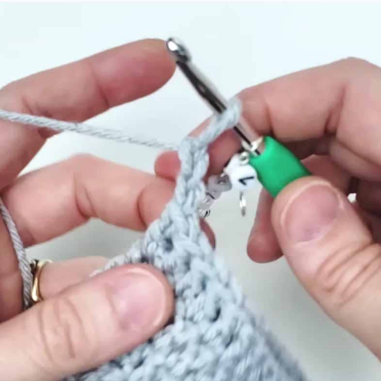 Calico Cat Knitting Chain Row Counter - Image 5