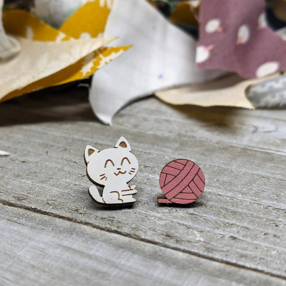 Cat and Yarn Stud Earring