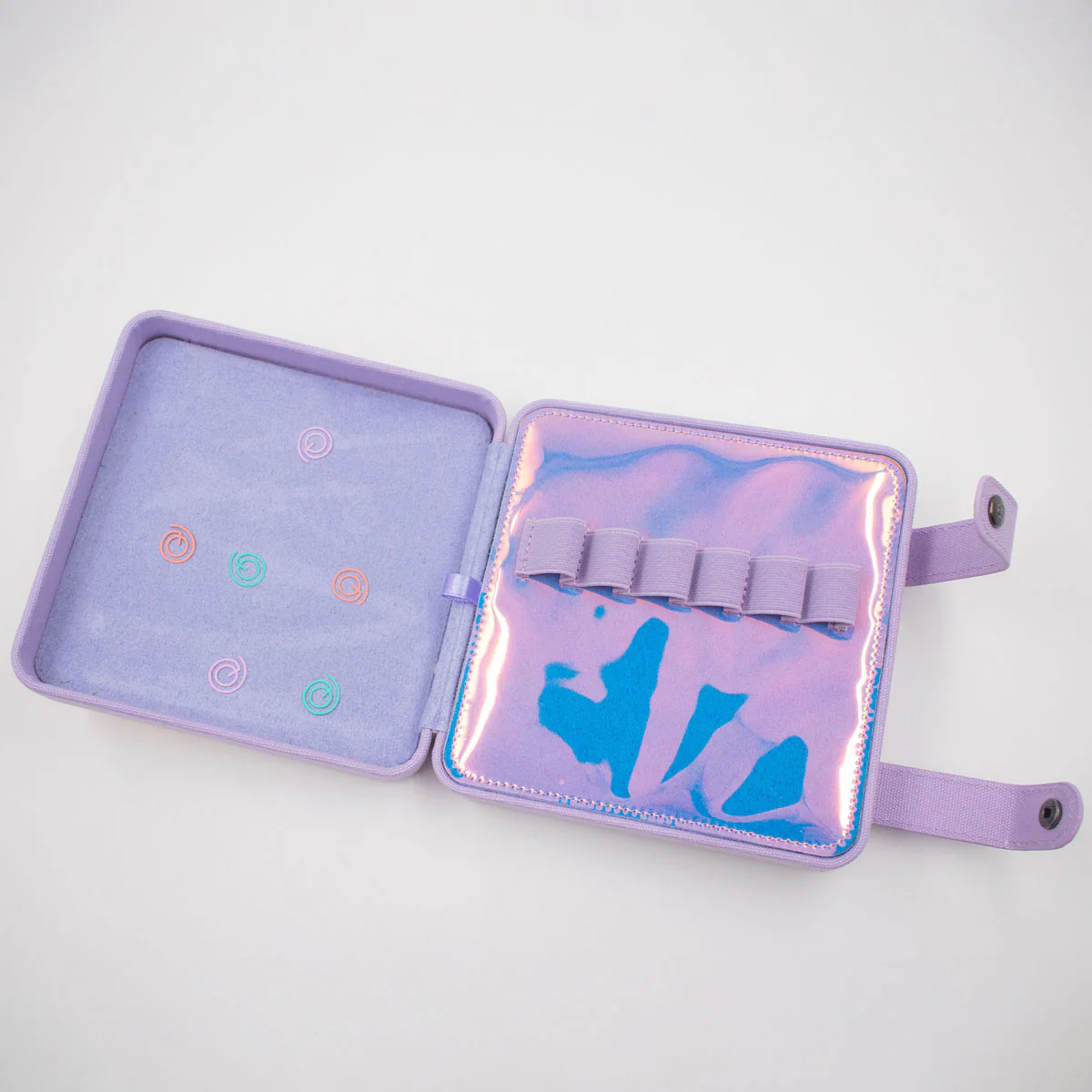 Hook & Needle Stitch Case - Image 7