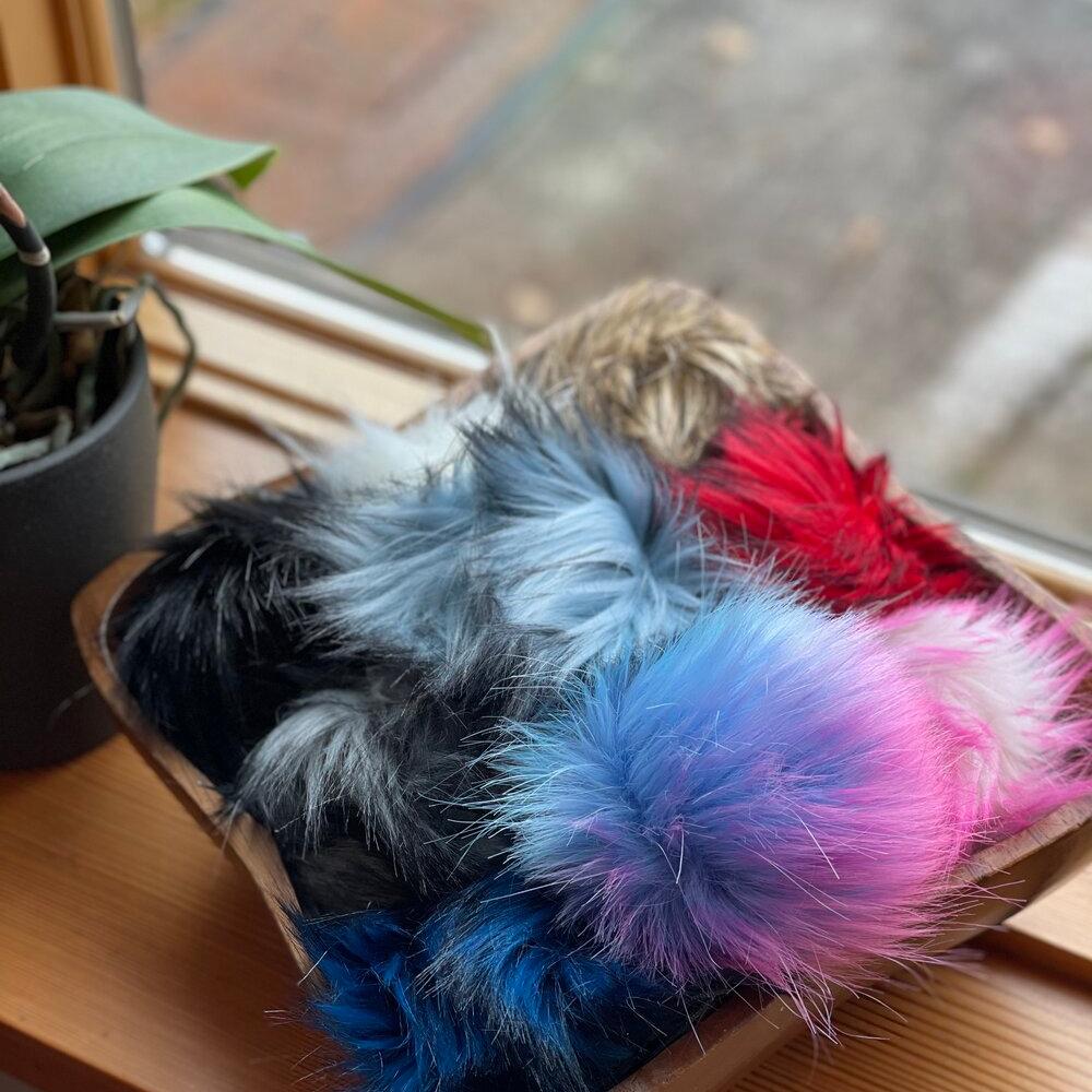 Faux Fur Pom Pom - Image 2