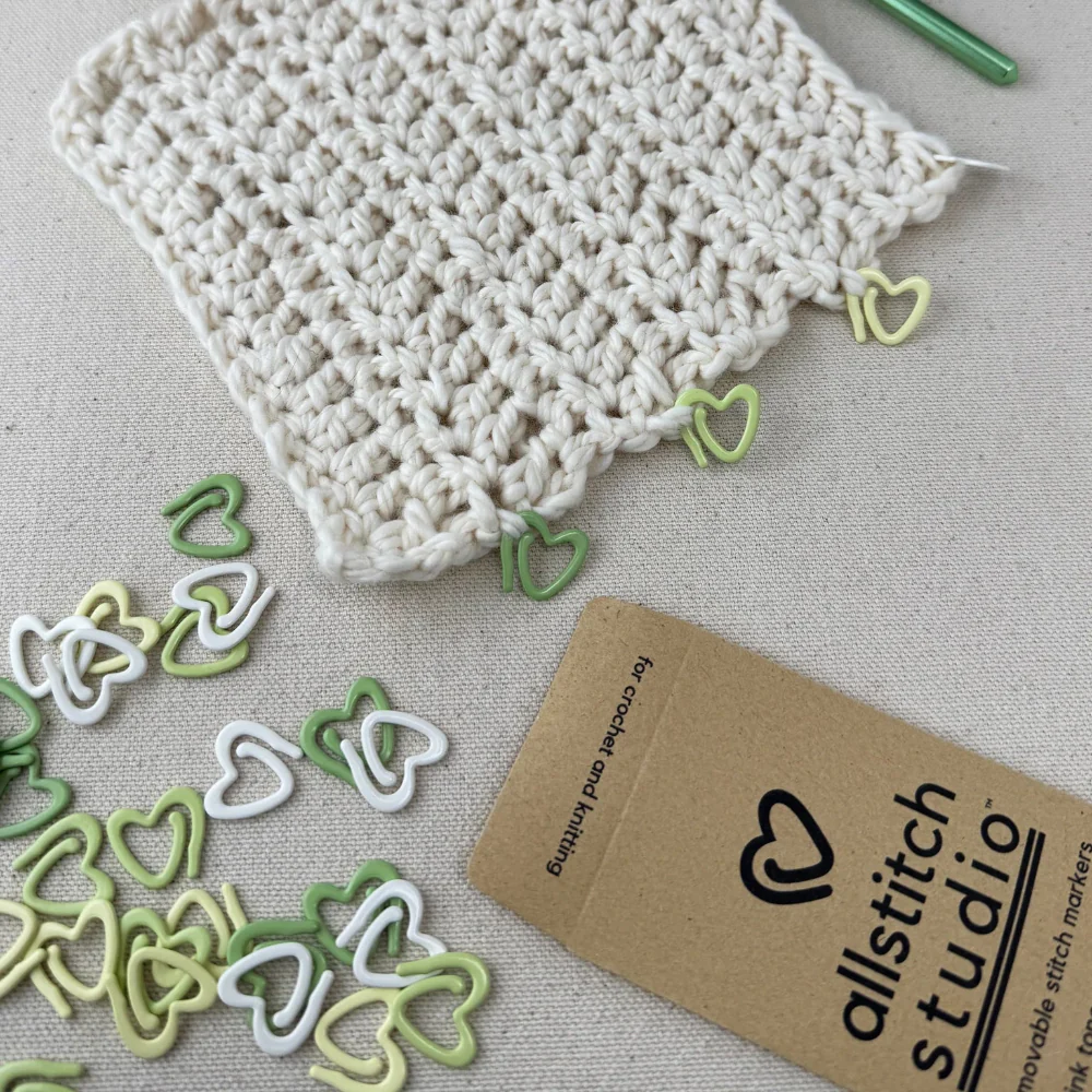 Removable Heart-Shaped Stitch Markers - Image 2