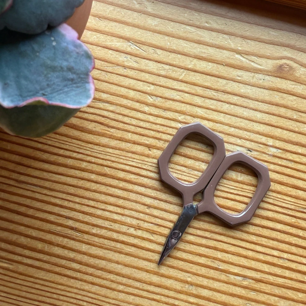 Little Gems Scissors - Image 8