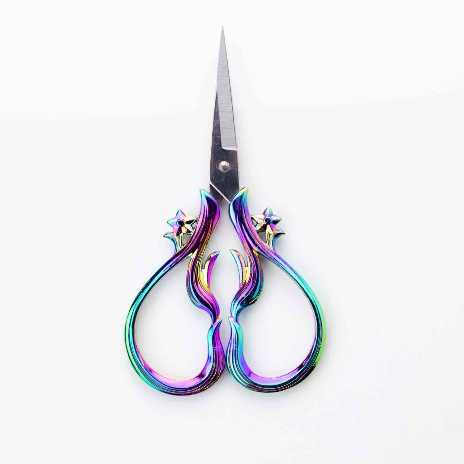 Stardust Rainbow Embroidery Scissors - Image 4