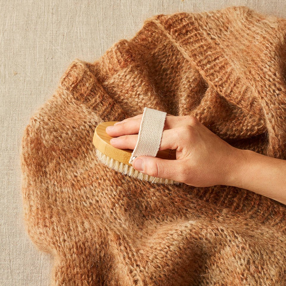 Sweater Care Brush - Image 2