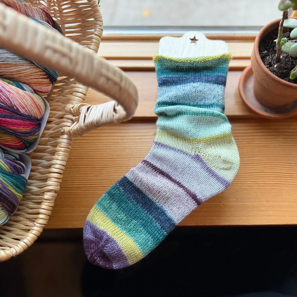 Symmetric Socks & More - Ilusion